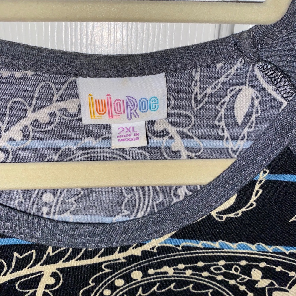 Lularoe Randy Baseball T - Picture 3 of 5